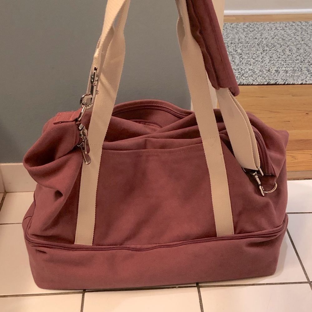 Lo & Sons Weekender Bag